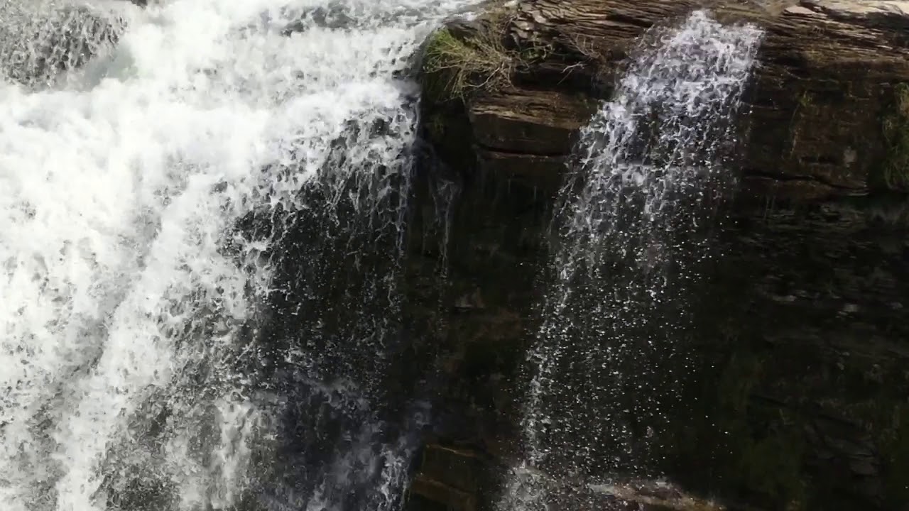 Lundbrek Falls - Crowsnest River, Alberta