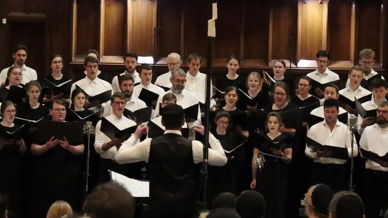 Run to Bethlehem (arr. Mary McDonald)| Interlake Community Choir auf YouTube ansehen Run to Bethlehem (arr. Mary McDonald)| Interlake Community Choir auf YouTube ansehen