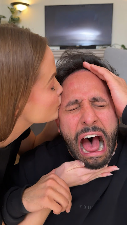 When moms kiss your boo boo 😚