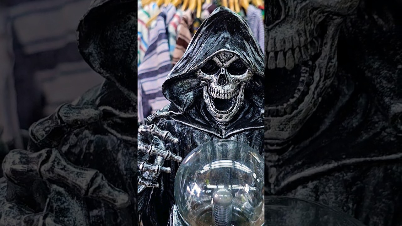 This dude is awesome 👌 #deadpool #reaper #skeleton