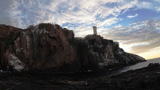 Скала Большой Олений остров маяк.Баренцево море yi4k+