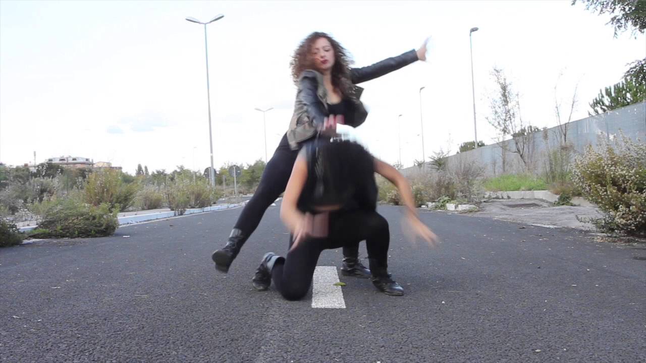 Who Trick Him - Vybz Kartel - Bashy Gyalz Dancing