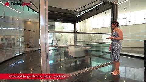 Cleanable guillotine glass system Rising