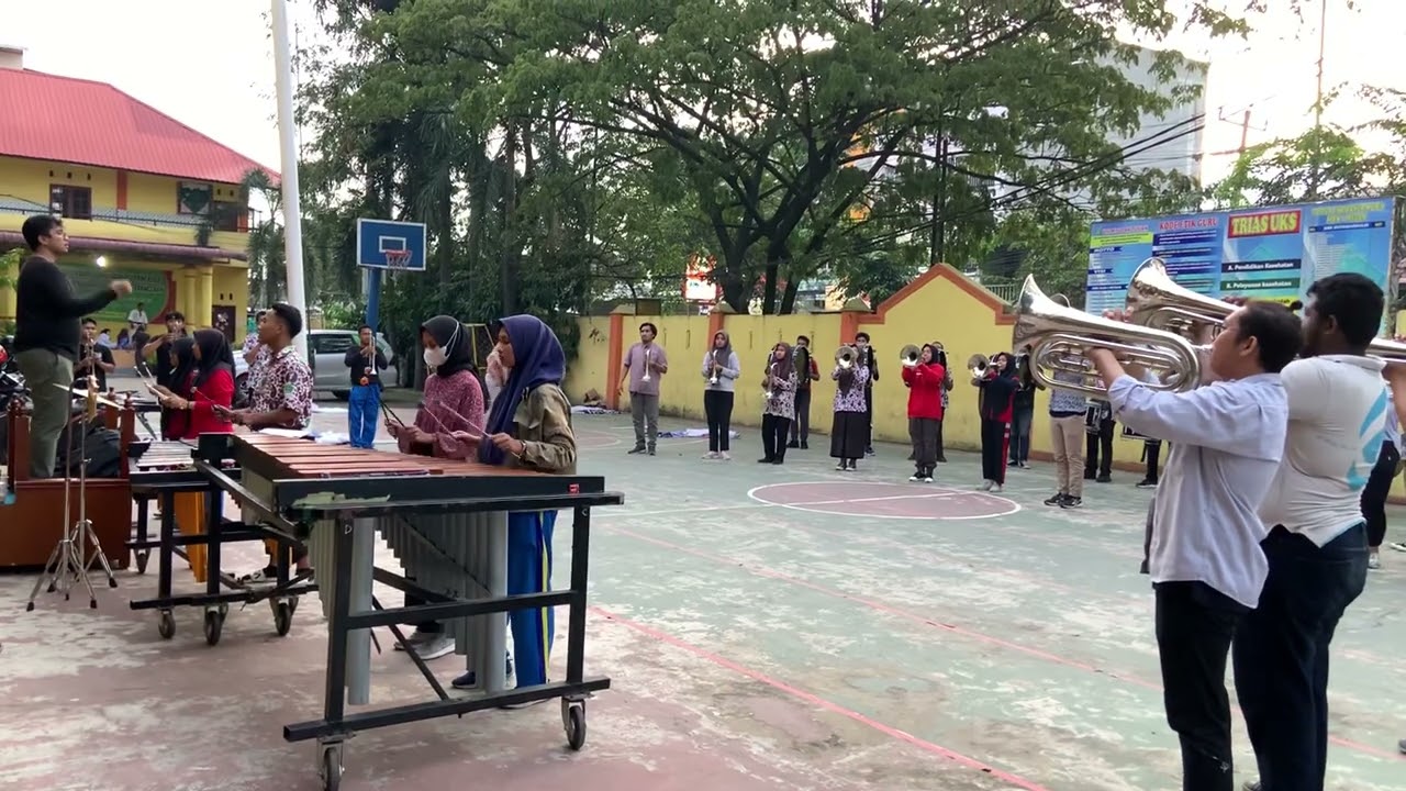 MB SAFARINA MAN 1 Medan ( Just The Way You Are )