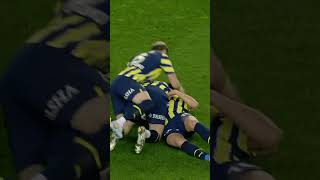 🟡🔵Fenerbahçe'nin Genç Yıldızı Arda Güler'den Harika Gol #shorts #fenerbahçe #ardagüler Resimi