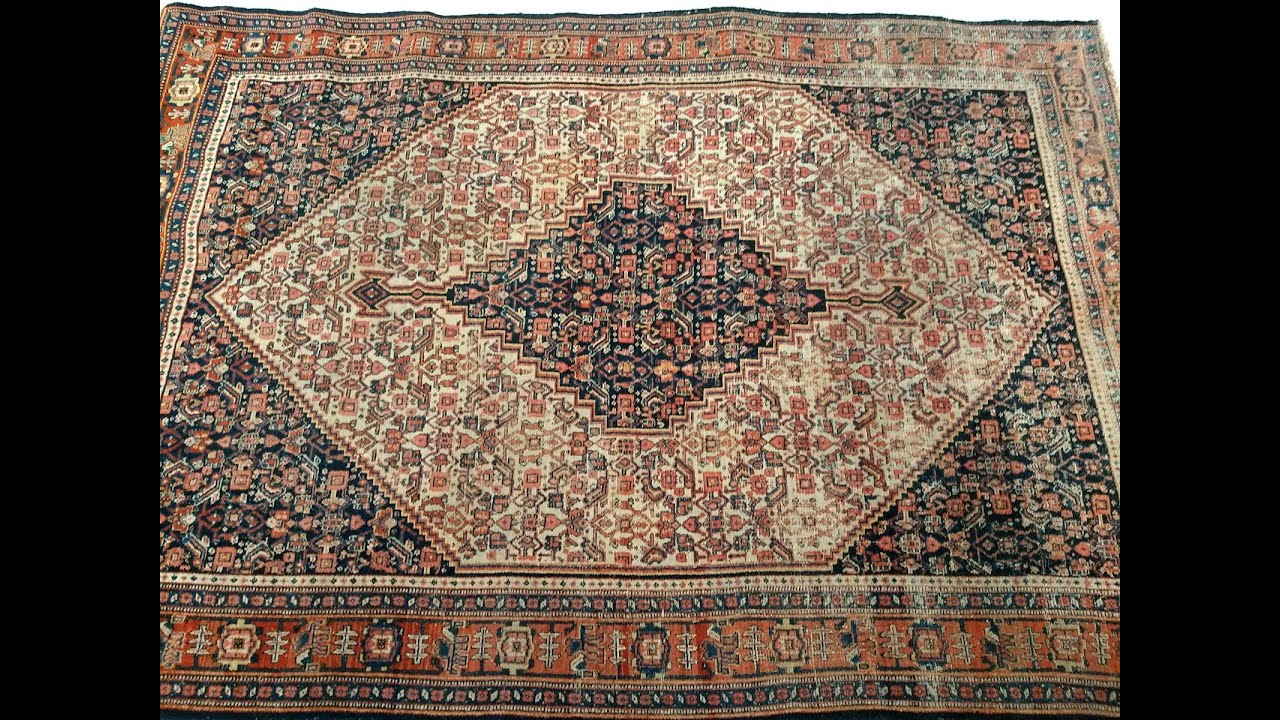 Senneh 1062, 4’ 5” x 6’ 4”, 4th Quarter of the 1900s