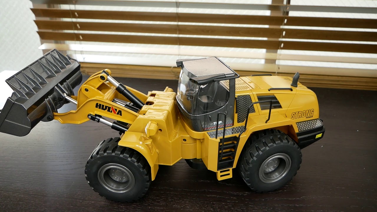 Huina 1583 RC ホイールローダー 建機 ラジコンのご紹介 - YouTube Huina 1583 RC ホイールローダー 建機 ラジコンのご紹介 - YouTube