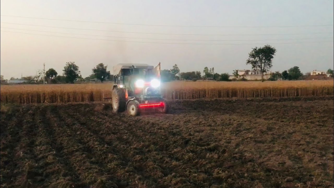 Swaraj 855 New Lighting system Home Madeਰੀਪਰ ਤੇ ਲਾਤਾ ਅੱਗ ਬੁਝਾਊ ਯੰਤਰ Punjabi Farmer Benipal Jattz