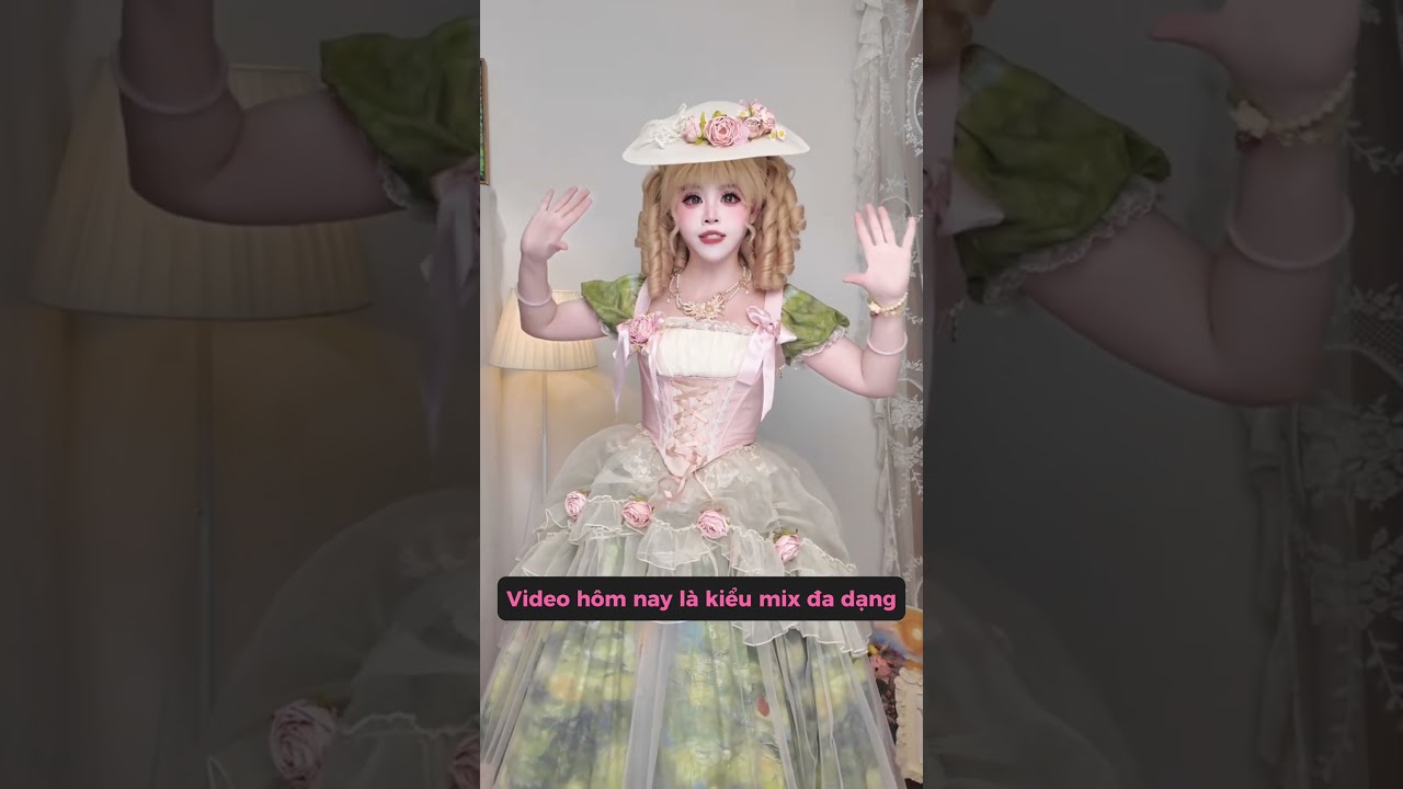 50 giây xem hơn chục cách diện một bộ Lolita! Là mẫu Vườn Monet đó nhé #meowcosplay #shorts