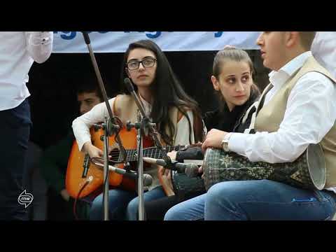 حمص موسيقى على أنقاض الدمار 