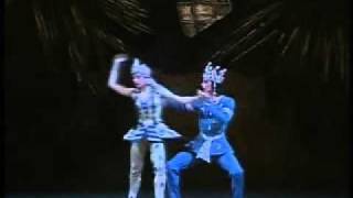 1989 Bolshoi Ballet Nutcracker (excerpts 6/12) by Grigorovich/Tchaikovsky - Indian Dolls