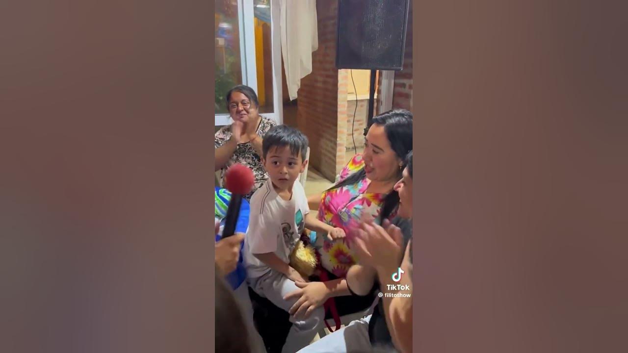 felipe niño que baila ( Usted amiguito Felipe Video viral de TikTok￼) #humor #felipe #viralvideo #v￼