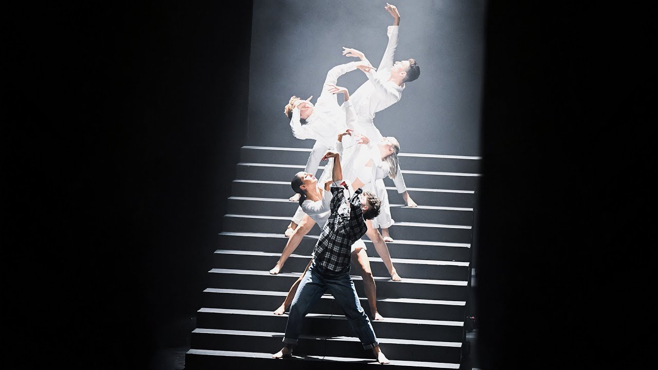 Hanging On - Performing Arts Course 2022