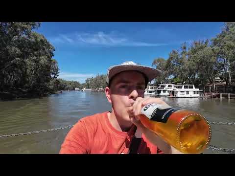 Afternoon in Echuca | Paddle steamer | Man shed | Sarah Blasko