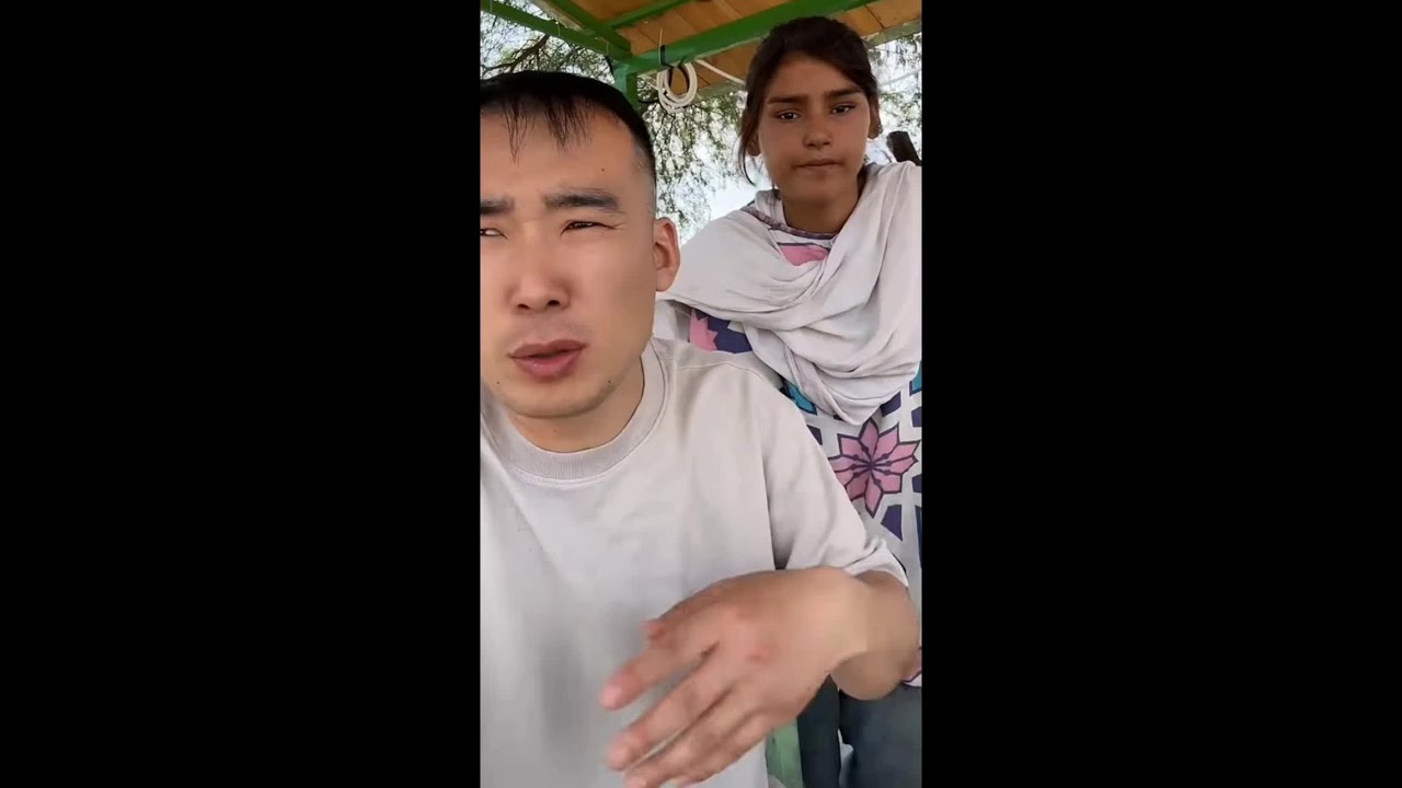 肩上压的担子很重，小飞也有着急的时候#生活 #压力 #星光村小飞 #小飞和星光村的故事