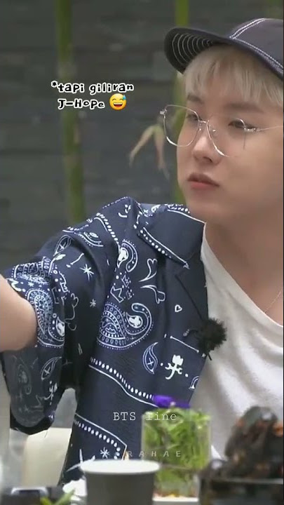 J-Hope numpahin air di makanan Jin Hyung🤣  #J-Hope #Jin #BTS