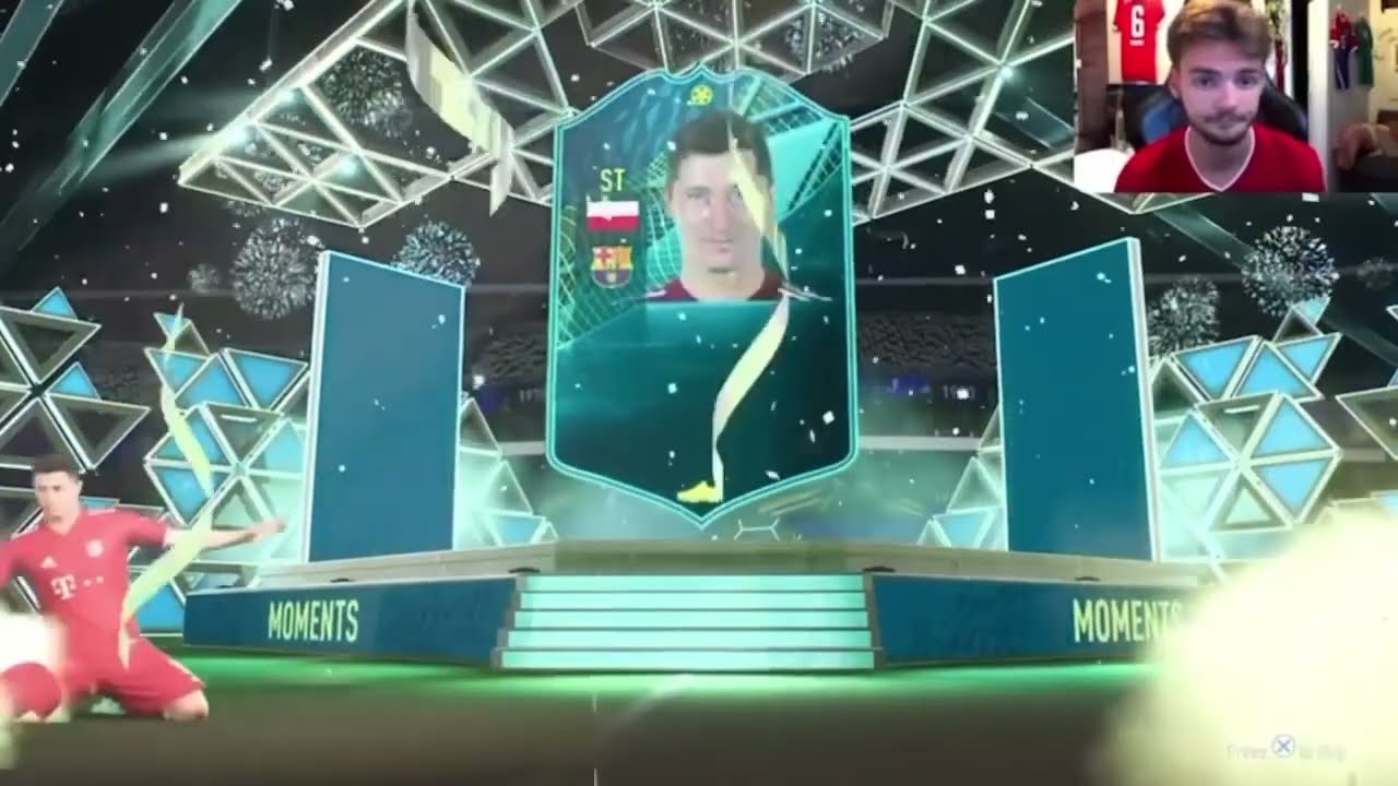 99 Barcelona Robert Lewandowski SBC review in 17 seconds