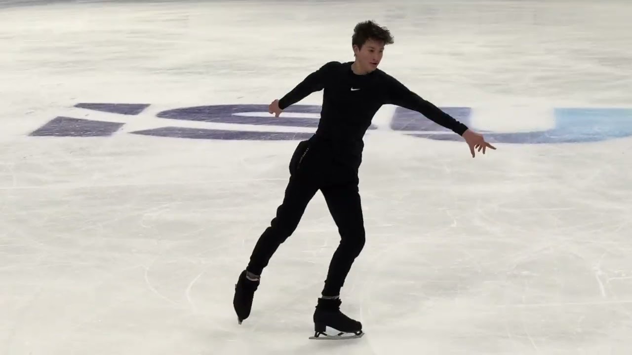 2026 Junior Worlds Denis Krouglov BEL short program practice Tallinn, EST 03/03/2026