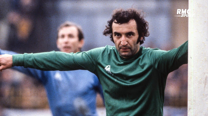 L'hommage de à Gérard Farison, ancien joueur des Verts de la grande époque