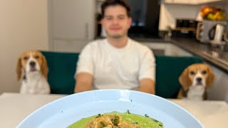 COOKING WITH BEAGLES | Gnocchi with pesto