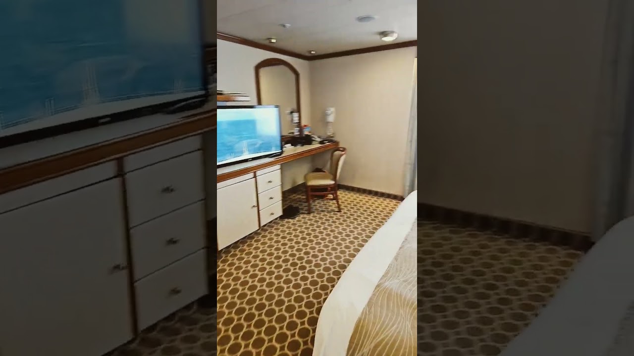 ♿🛳️ Short Cabin Tour: Carnival Adventure – Deck 8 (Cabin 8302)