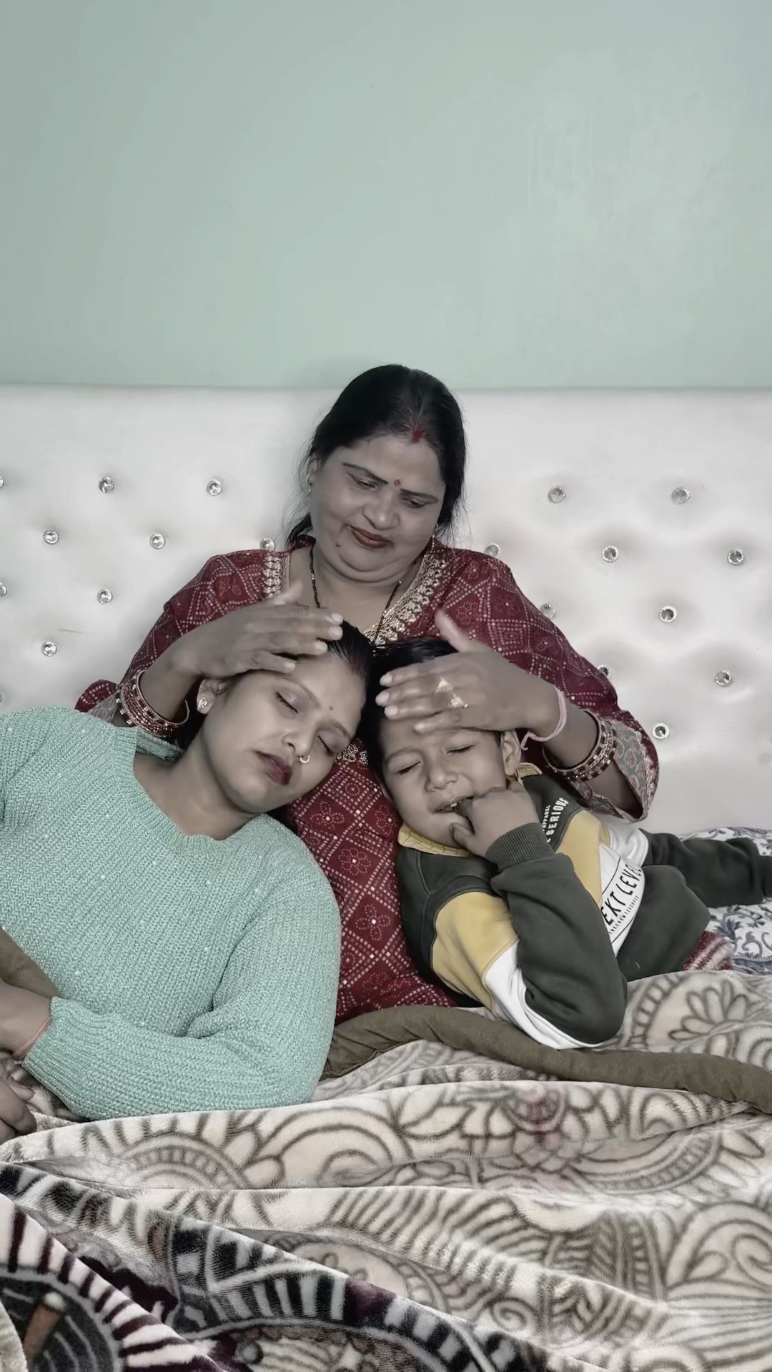Maa ki jagah koi nahi le sakta ?❤️ #shorts #maa #emotional #concept #story #funnyvideo