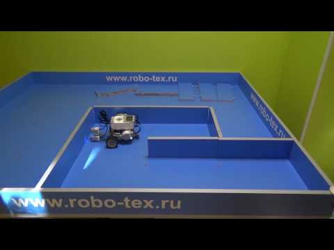 Робот проходит лабиринт. Lego Mindstorms EV3