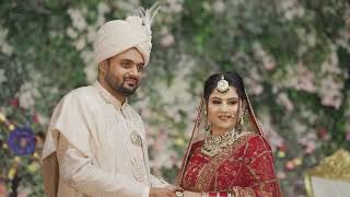 Love Story Begins 💕  #wedding #highlights #weddingphotography #weddinghighlights #teaser screenshot 2