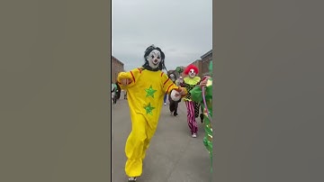 Thumbnail of 100’s of Clowns chased us!!! #shorts #clowns