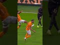 Ozan Tufan'dan Dev Maçta Şık Kafa Golü! #shorts #galatasaray #trabzonspor