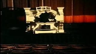 REGINALD DIXON - LIVE at the GAUMONT MANCHESTER WURLITZER