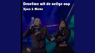 Droeëme Mit De Oeëge Oop