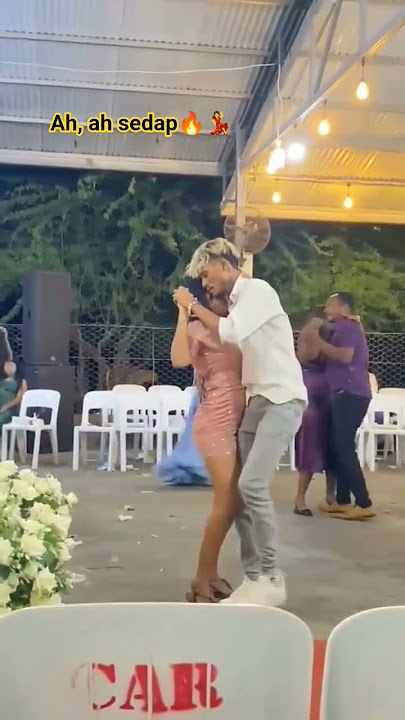 Dansa Terbaru FOTI RIBA cover LONA MAMOH