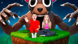 Můj Dron Natočil Deer Monstrum 99 Nights v Reálném Životě!