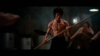 Bruce Lee-Hayat kurtaran kavgasi(MUHTESEM)