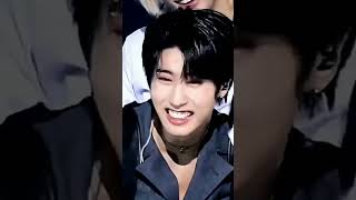 When HAN Smile like this!! #straykids #hanjisung #viral Resimi