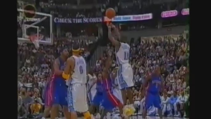 Nate Robinson (New York Knicks, li.) gegen Earl Boykins (Denver