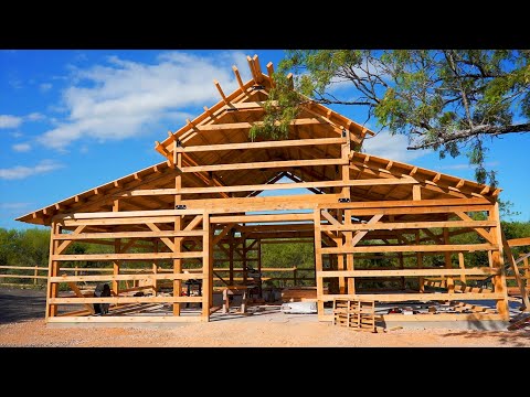 Building a "new" 100 year old Barn | E68 S3