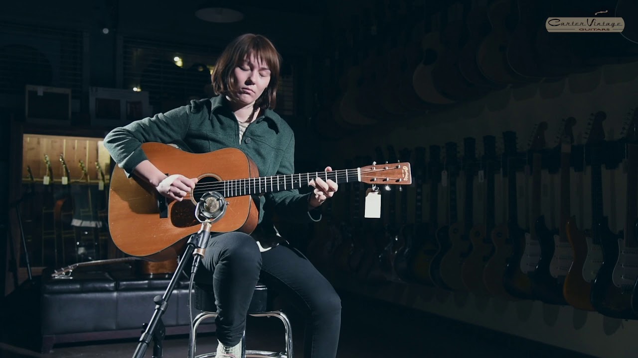 1939 Martin D-18 played Molly Tuttle