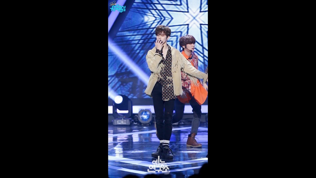 [예능연구소 직캠] 업텐션 Blue Rose 우신 Focused @쇼!음악중심_20181208 Blue Rose UP10TION WOOSHIN