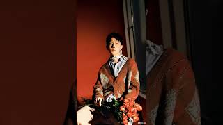 知道为什么善良的人最后都孤零零战斗吗?孤胆英雄,孤勇者,因为他们害怕伤害其他人,因为他善良,所以只是自己一个人面对,