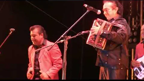 EDISON MOLINA y la luz roja de san marcos,baile,ev...