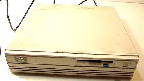 Tandy 1000 RL 25-1451 Hard Drive Model 1000RL Powering up