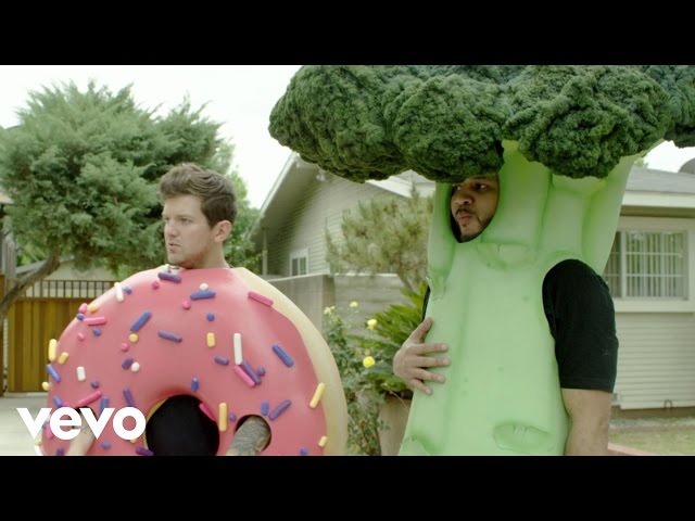 Dillon Francis - Exit Through The Donut Hole (I Can't Take It) (Video) class=
