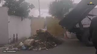 यातायात मन्त्री रघुवीर महासेठलाई Balen Shah को एक ट्रक धुलो उपहार | Kathmandu Ring Road