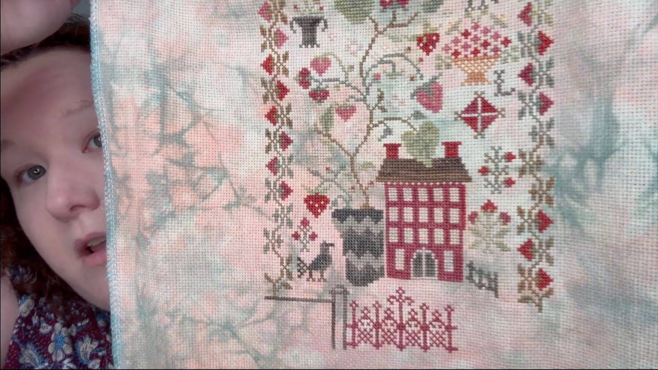 Flosstube #9: Strawberry Fields Forever