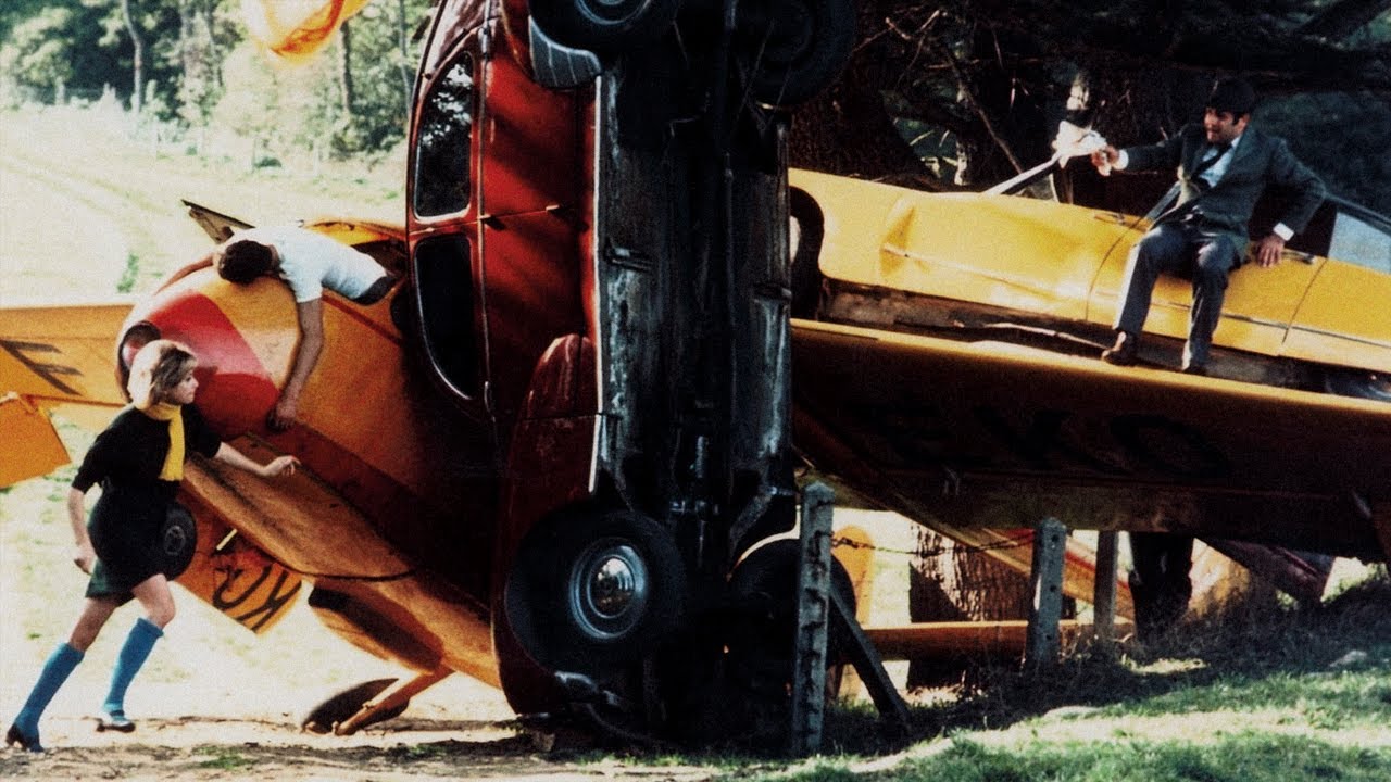 WEEK END TRAILER (1967)