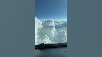 Thunderstorms over the Atlantic viewed from the cockpit !