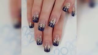 : #Acrylicnails #beautiful #nailart #swanky #nails #naildesign #glitternails