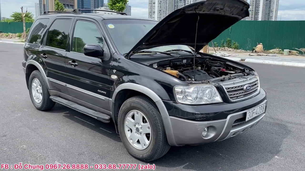 Giá xăng rẻ có nên mua Ford Escape cũ tại Việt Nam